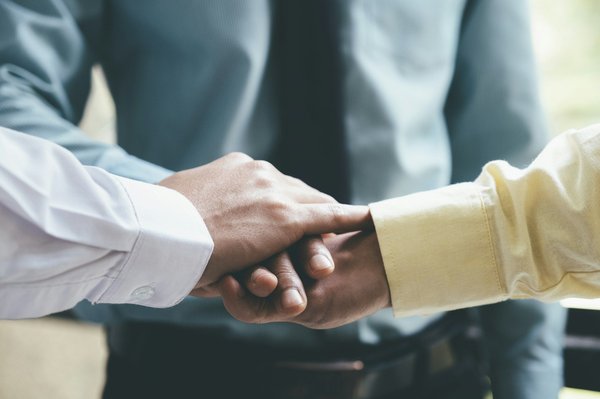 ¿Qué técnicas pueden utilizarse para mejorar la colaboración en equipos remotos?